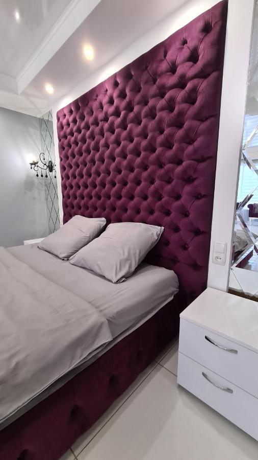 Apartaments On Prospekt Mira 35 Krivói Rog Exterior foto
