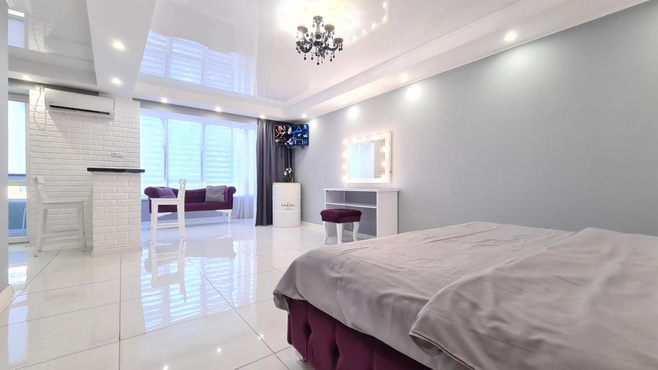 Apartaments On Prospekt Mira 35 Krivói Rog Exterior foto