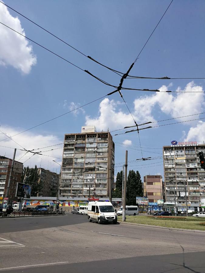 Apartaments On Prospekt Mira 35 Krivói Rog Exterior foto